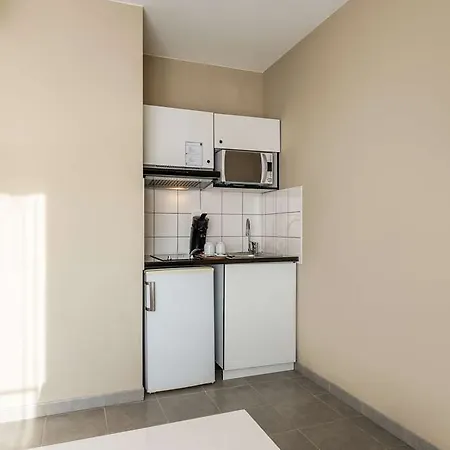 Апарт-отель Appart'city Confort Toulouse Aeroport 3*