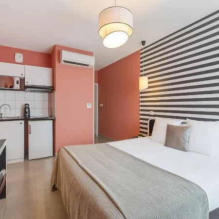 Aparthotel Appart'city Confort Toulouse Aeroport 3*