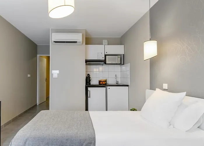 Appart'city Confort Toulouse Aeroport Aparthotel Cornebarrieu