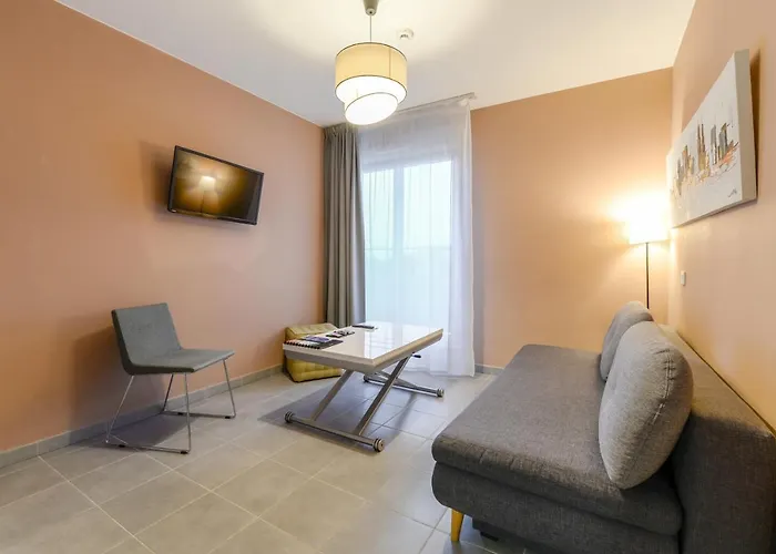 Appart'city Confort Toulouse Aeroport Aparthotel 3*